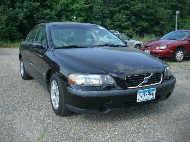 Volvo S60 2004 photo 2