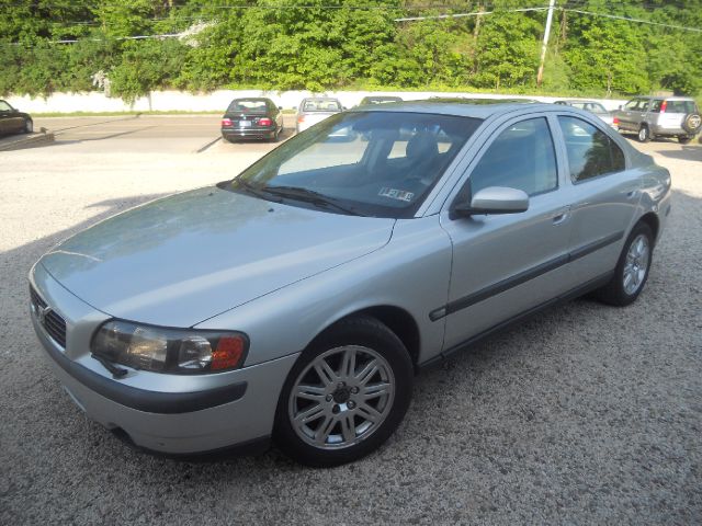 Volvo S60 2004 photo 19