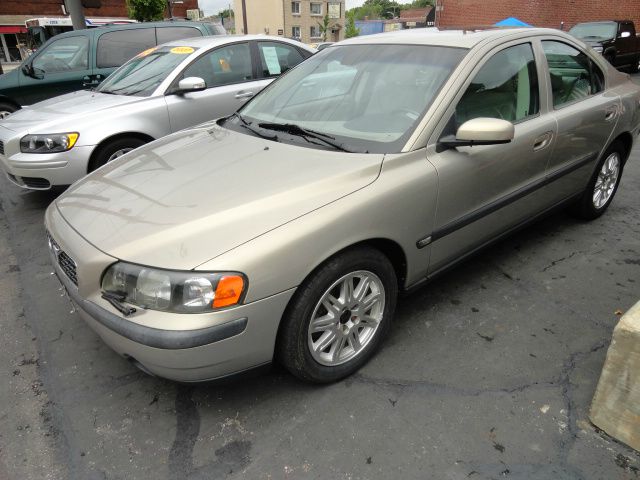 Volvo S60 2004 photo 4