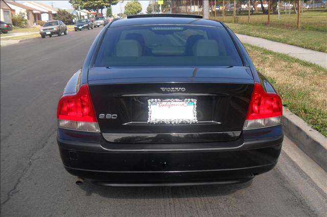 Volvo S60 2004 photo 1