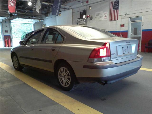 Volvo S60 2004 photo 4