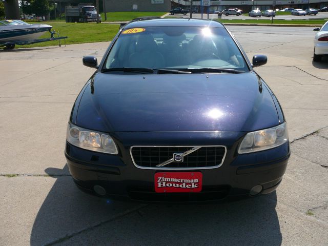 Volvo S60 2005 photo 2