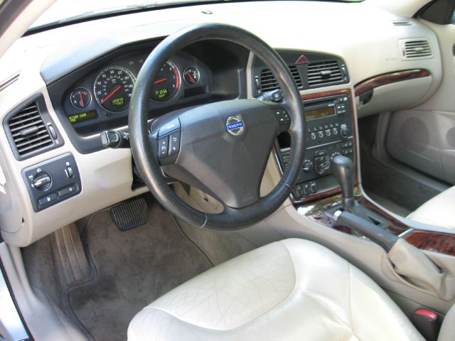 Volvo S60 2005 photo 16