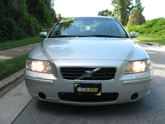 Volvo S60 2005 photo 23