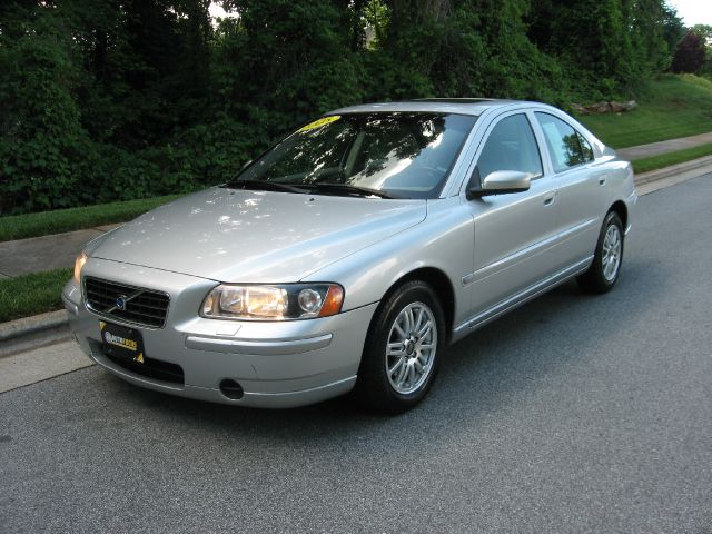 Volvo S60 2005 photo 27