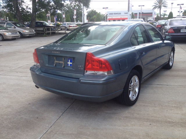 Volvo S60 2005 photo 1