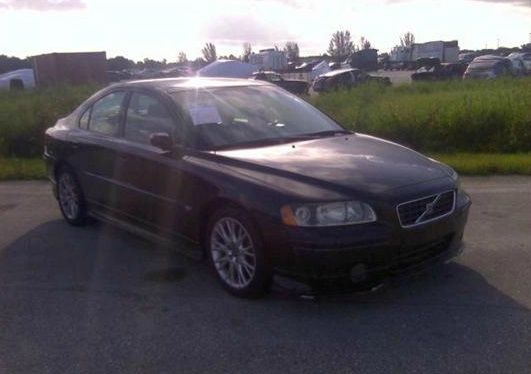 Volvo S60 2005 photo 1