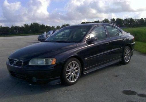 Volvo S60 2005 photo 2