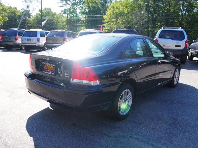 Volvo S60 2005 photo 1