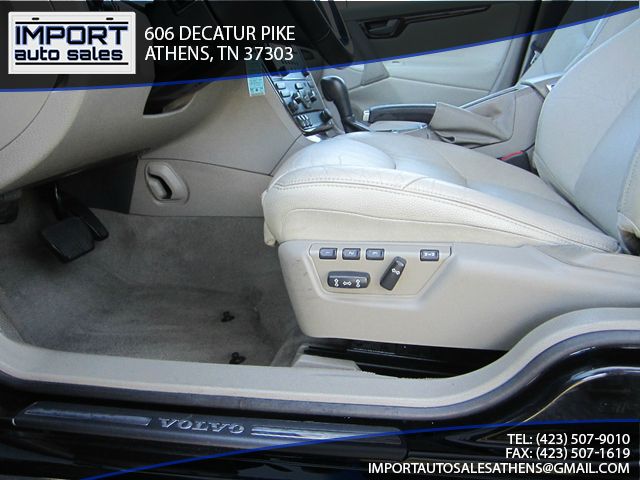 Volvo S60 2005 photo 12