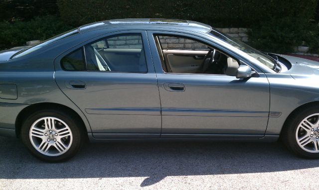 Volvo S60 2005 photo 1