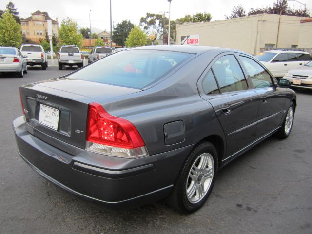 Volvo S60 2005 photo 3