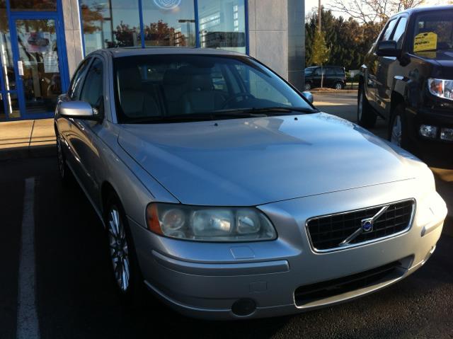 Volvo S60 2005 photo 1