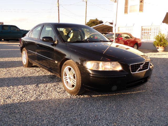 Volvo S60 2005 photo 1