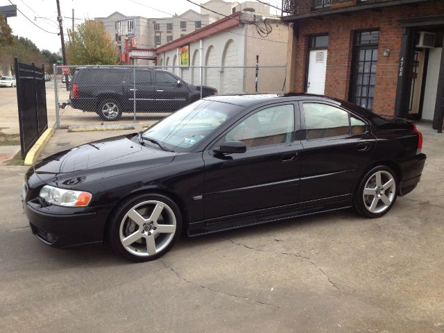 Volvo S60 2005 photo 1