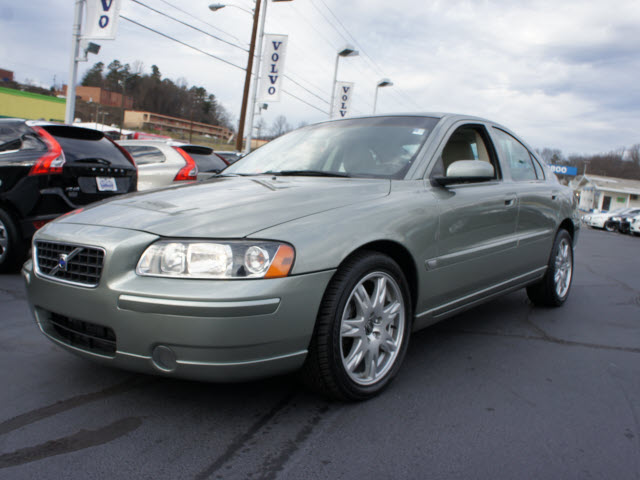 Volvo S60 2006 photo 1