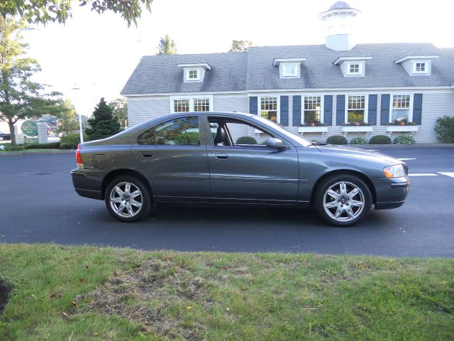 Volvo S60 2006 photo 1