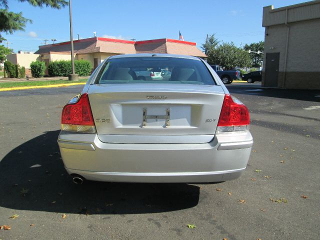 Volvo S60 2006 photo 1