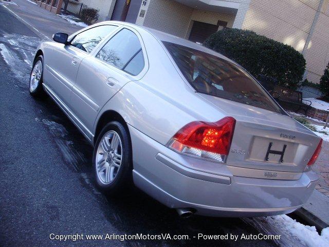 Volvo S60 2007 photo 2