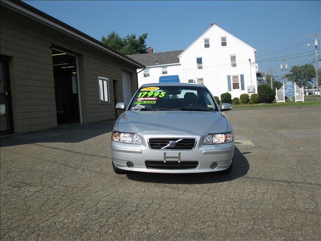 Volvo S60 2007 photo 1