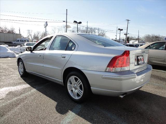 Volvo S60 2007 photo 2