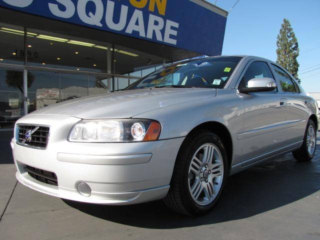 Volvo S60 4WD 4dr Sport Sedan