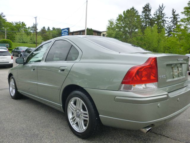 Volvo S60 2007 photo 4