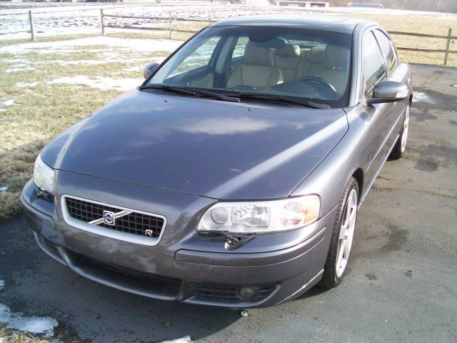 Volvo S60 W/leather Sedan