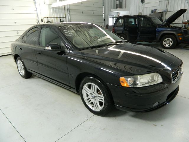 Volvo S60 2007 photo 1