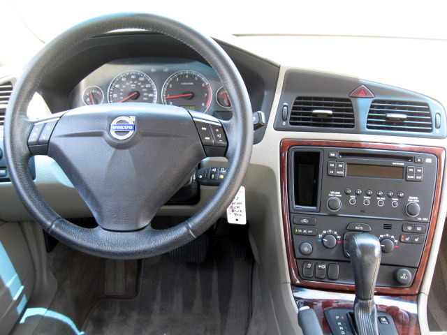 Volvo S60 4WD 4dr Sport Sedan