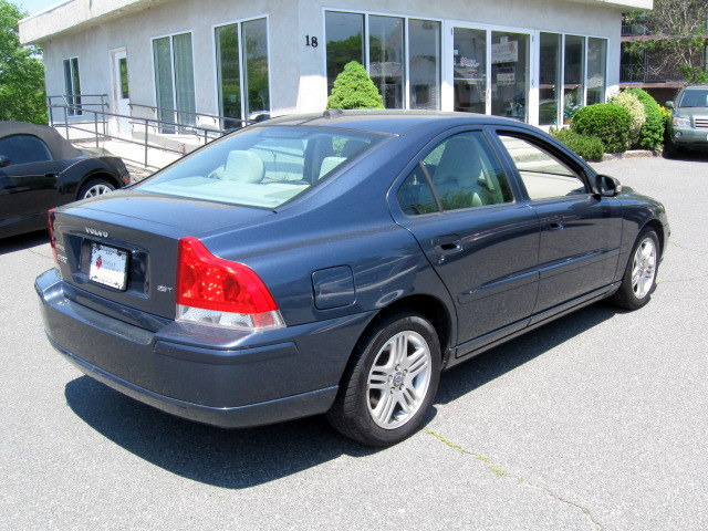 Volvo S60 2007 photo 12