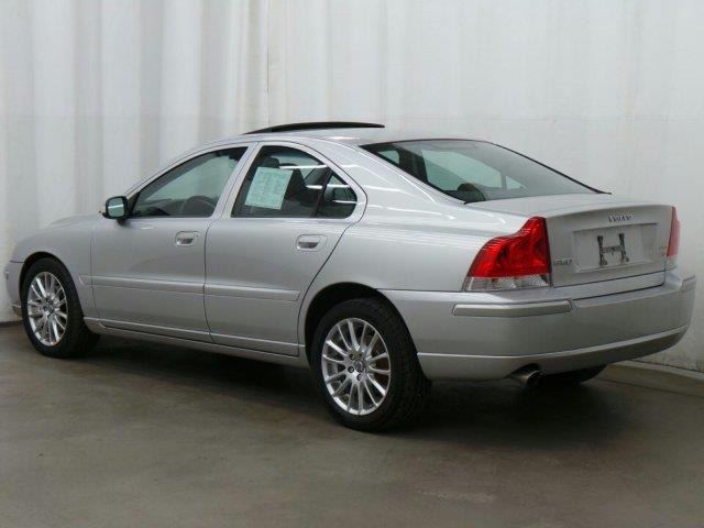 Volvo S60 2007 photo 1