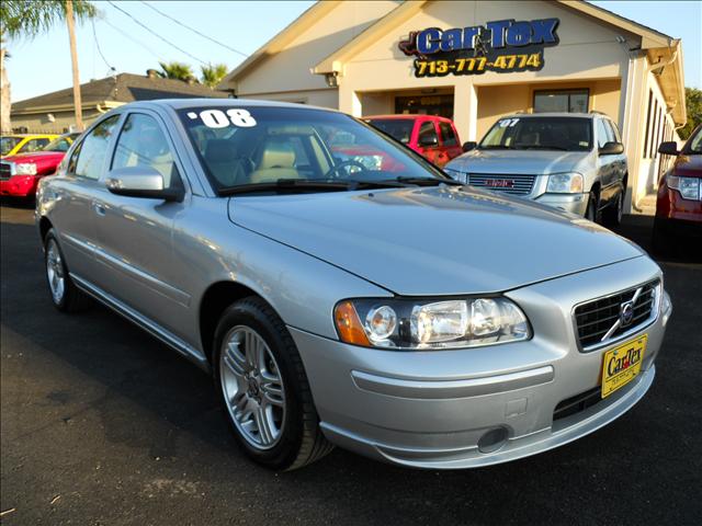 Volvo S60 2008 photo 4