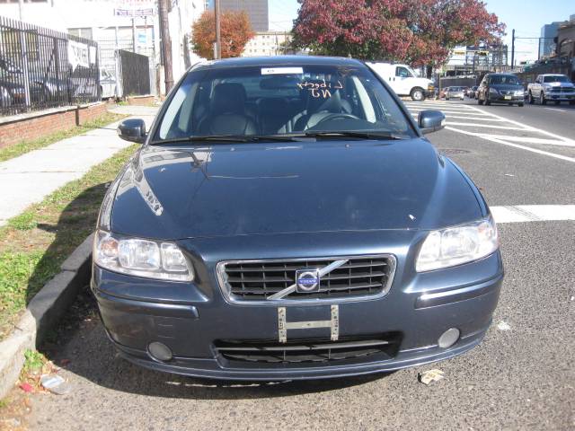 Volvo S60 2008 photo 1