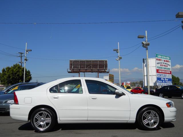 Volvo S60 2008 photo 3