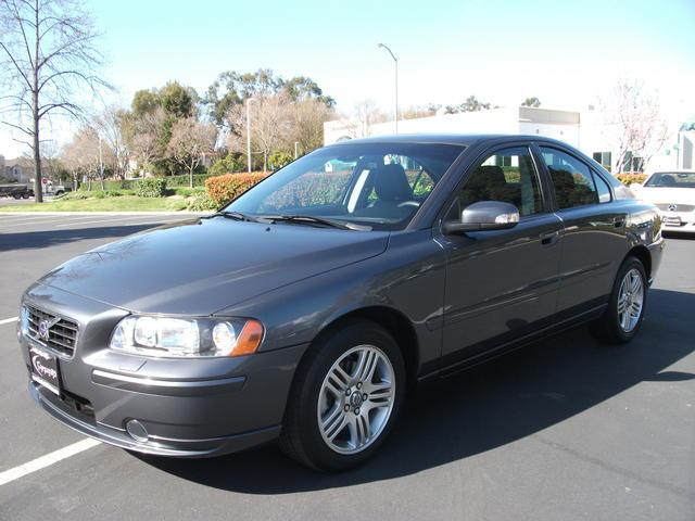 Volvo S60 2008 photo 3