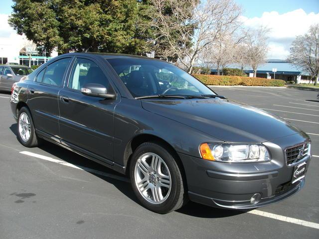 Volvo S60 2008 photo 4