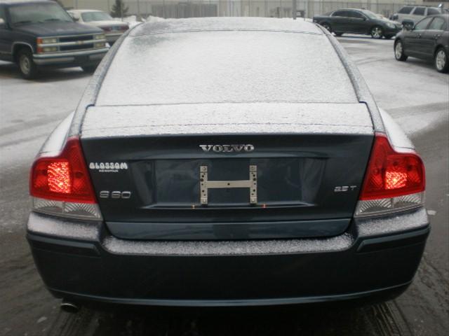 Volvo S60 2008 photo 4