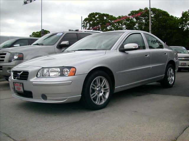 Volvo S60 2008 photo 18