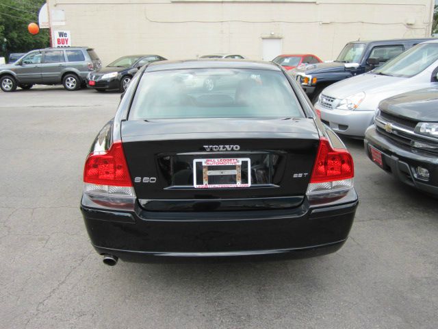 Volvo S60 2008 photo 3