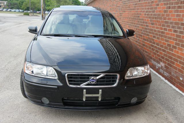 Volvo S60 2008 photo 4