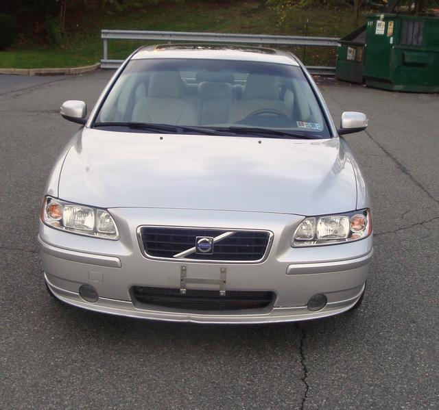 Volvo S60 2008 photo 4