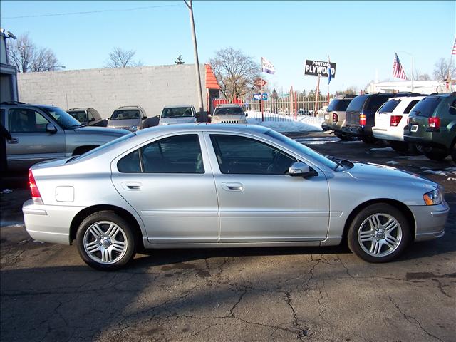 Volvo S60 2008 photo 4