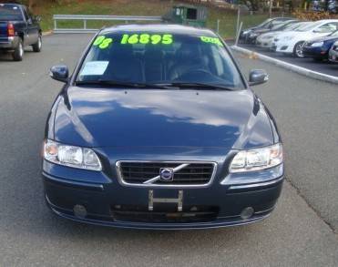 Volvo S60 4WD 4dr Sport Sedan