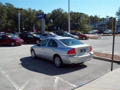 Volvo S60 2009 photo 3