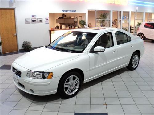 Volvo S60 2009 photo 1