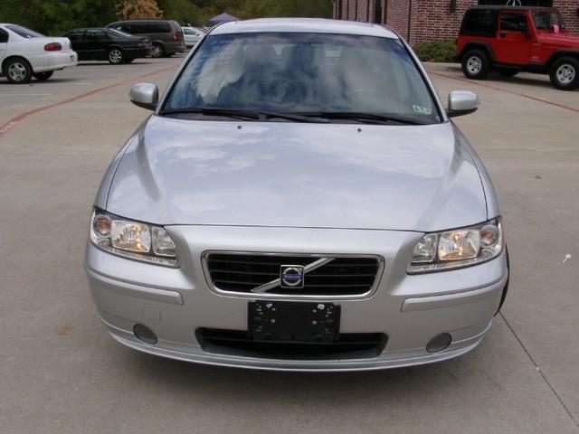 Volvo S60 2009 photo 1