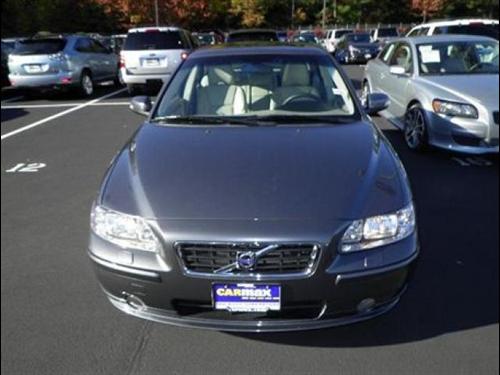 Volvo S60 2009 photo 1