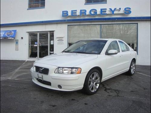 Volvo S60 2009 photo 1