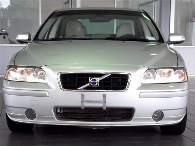 Volvo S60 2009 photo 1